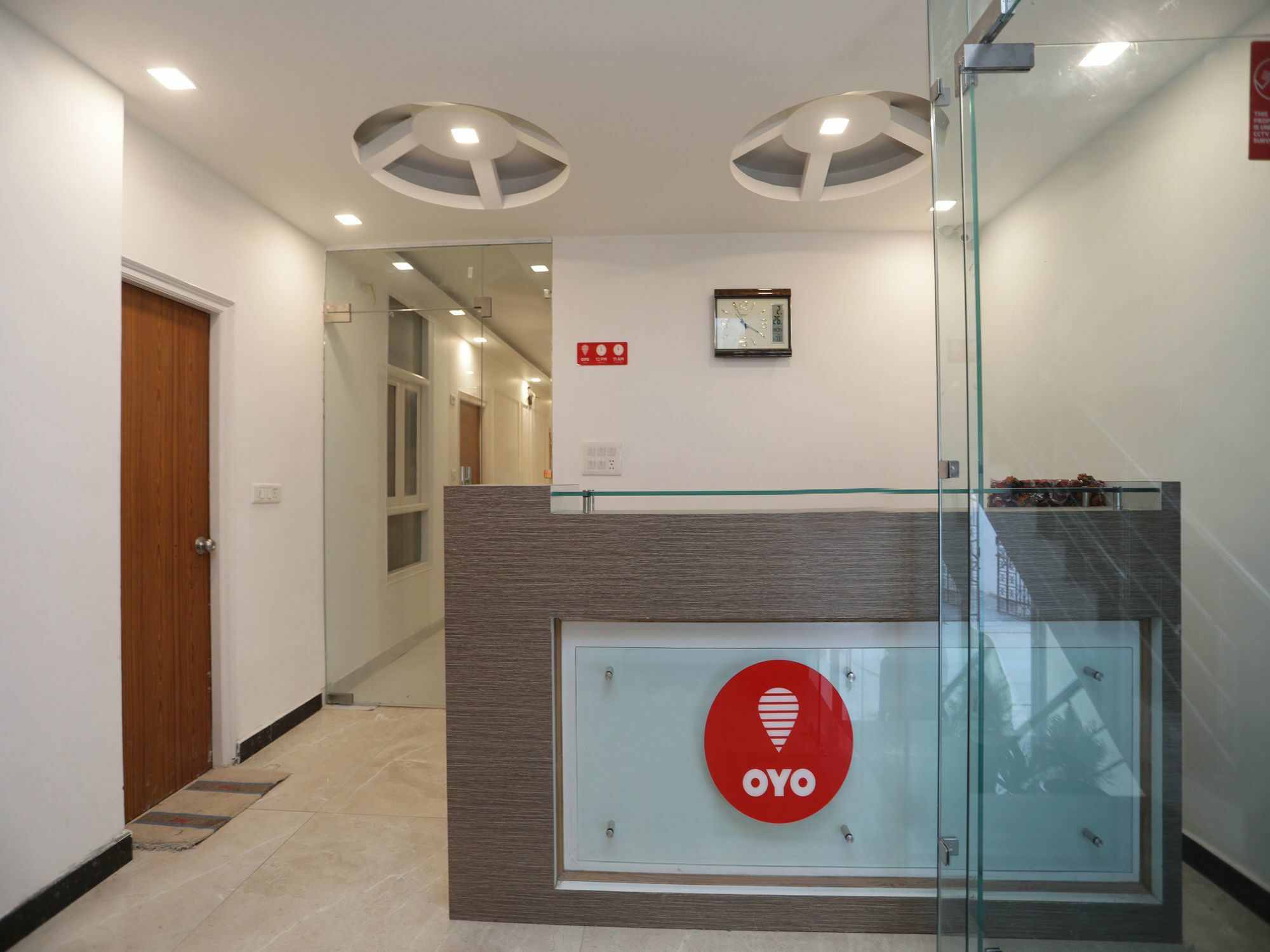 Oyo Hotel Qubic Stay Yeni Delhi Dış mekan fotoğraf